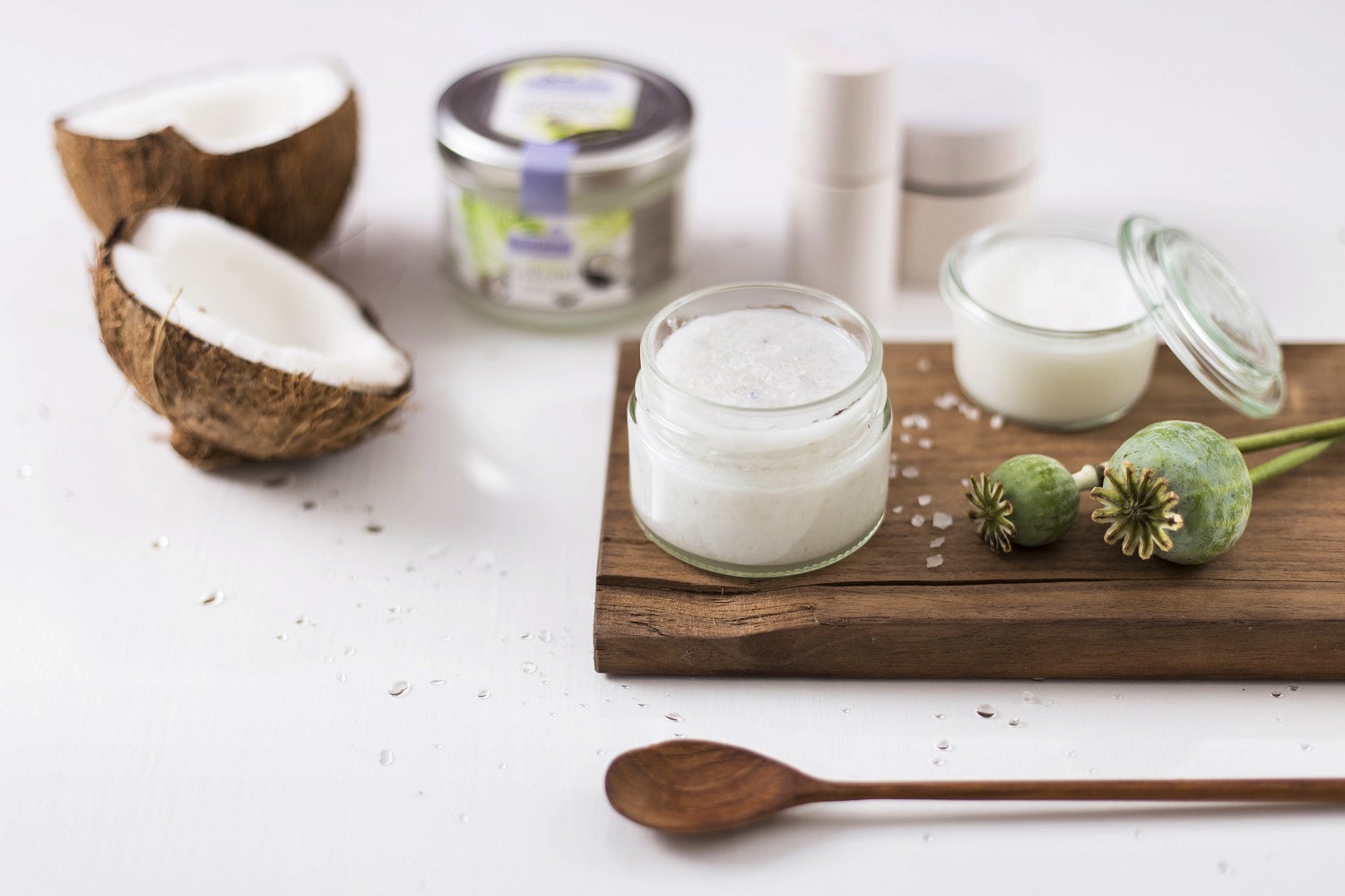 Body Scrub mit BIO PLANÈTE Kokosöl nativ Body Scrub mit BIO PLANÈTE Kokosöl nativ
